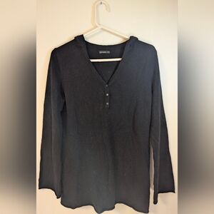 Shimera Black cashmere V neck sweater Size M